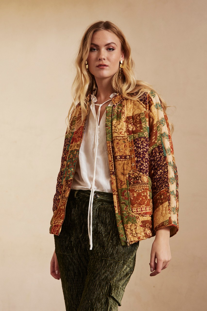 QUILTED COMBINATION PRINT JACKET