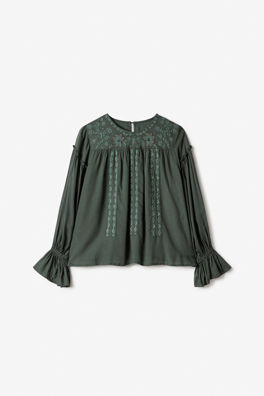 PLAIN BLOUSE WITH EMBROIDERY 5