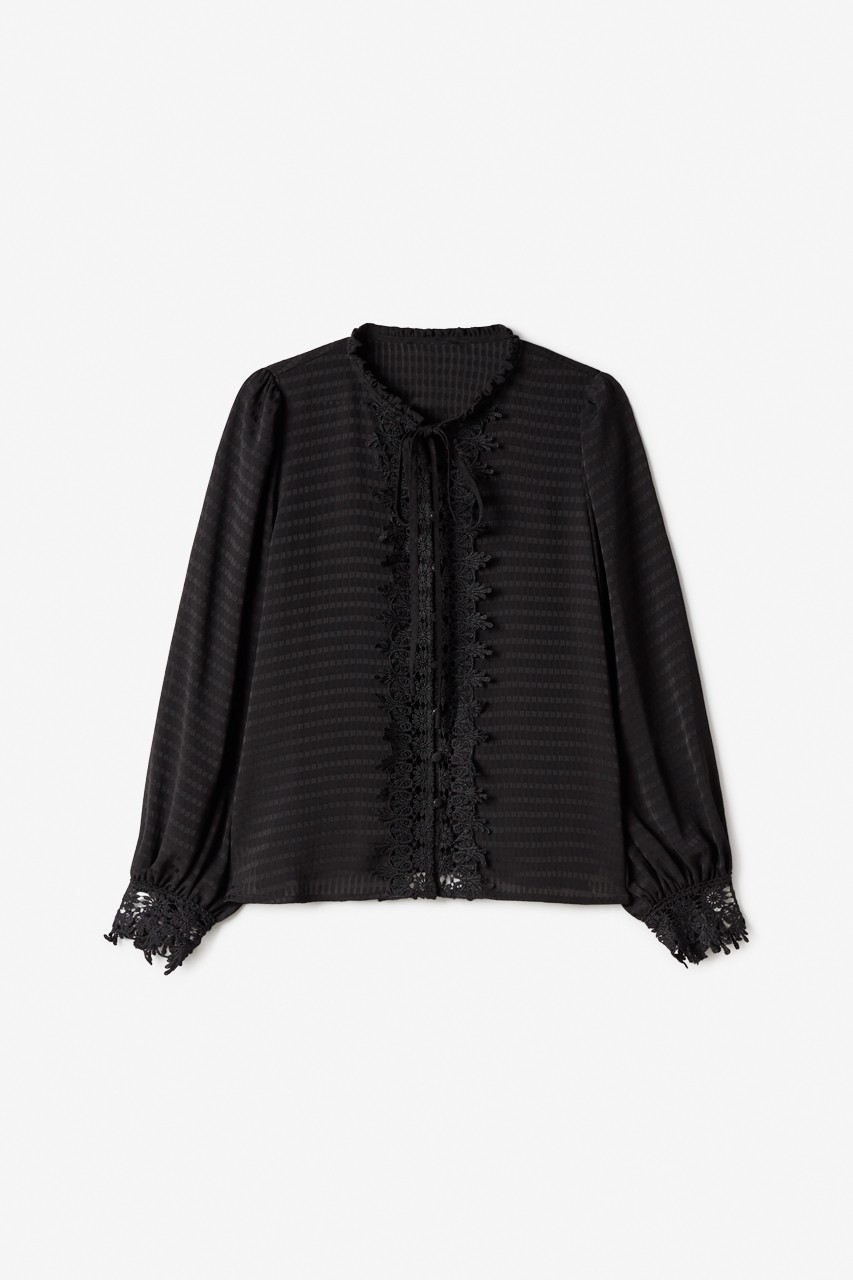 GUIPURE BLOUSE 4