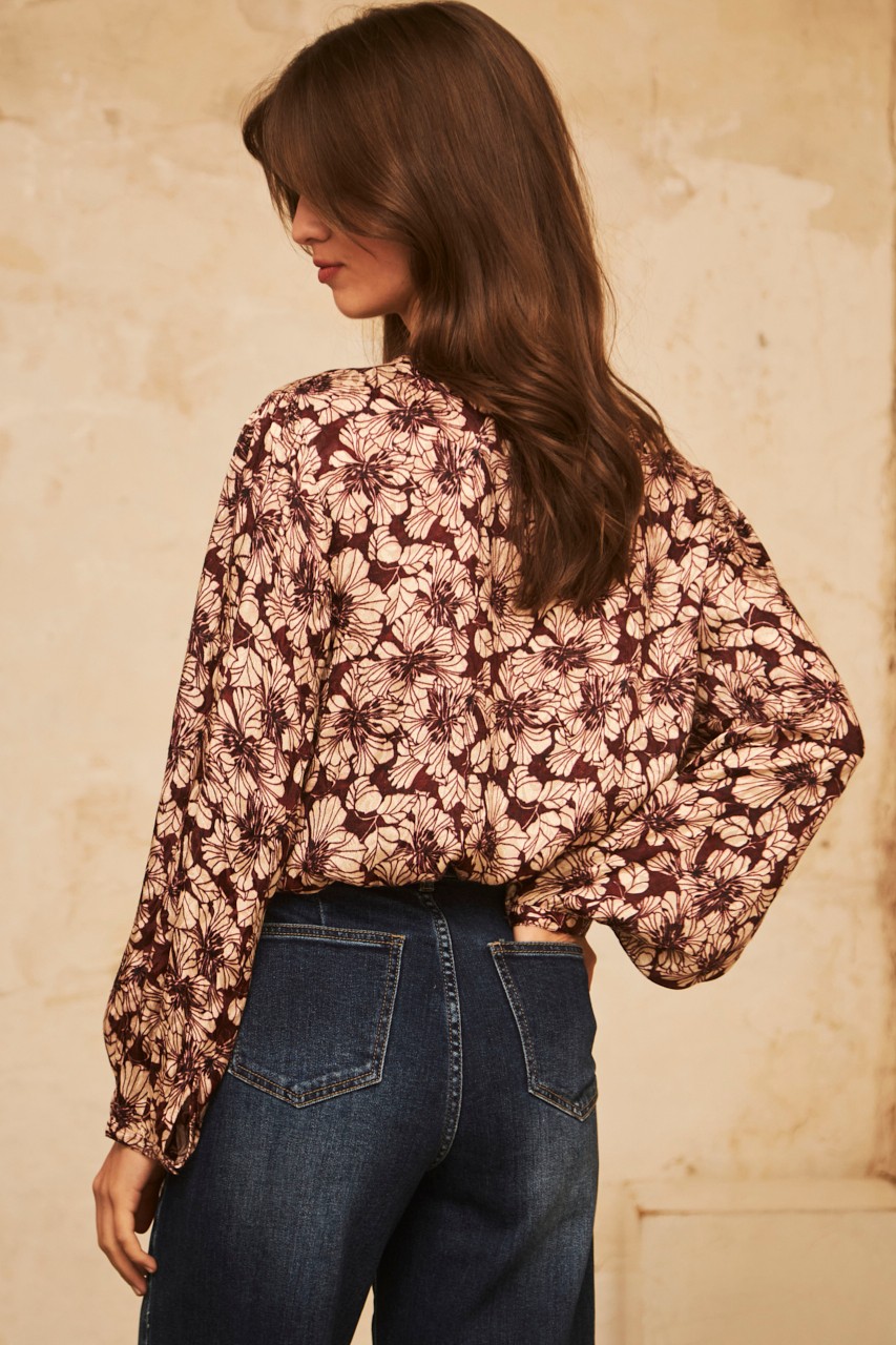 BLUSA FLORAL MANGA LARGA 2