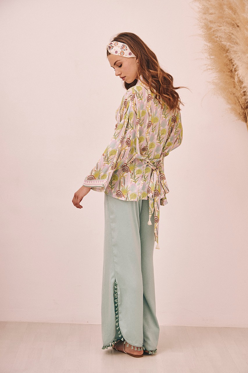 KIMONO ESTAMPADO BORDADO 3