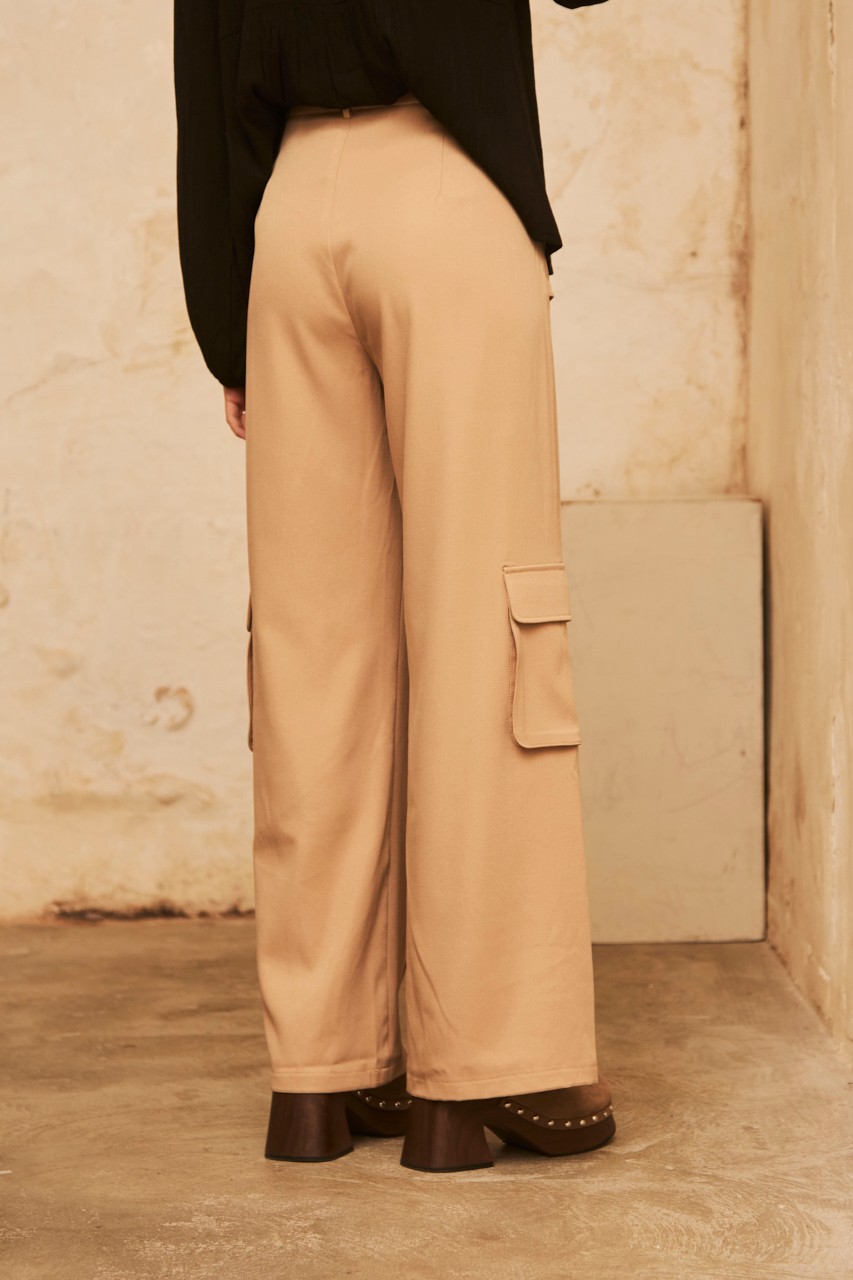 FLOWY CARGO PANTS 3