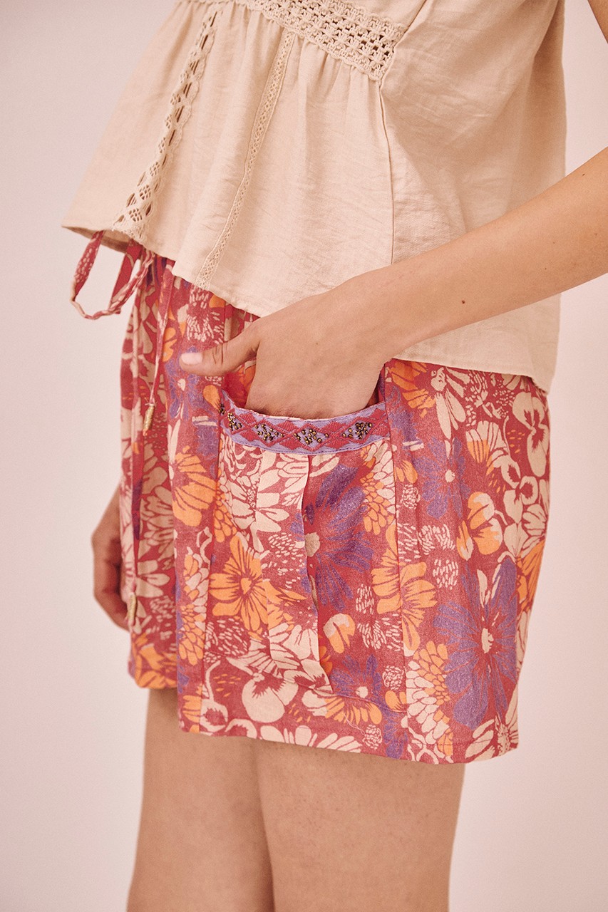 SHORT ESTAMPADO BORDADO 3