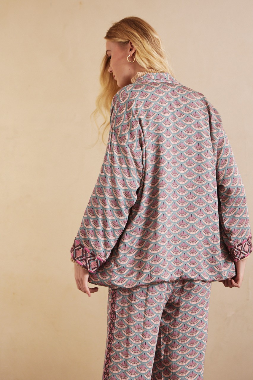 GEOMETRIC PRINT KIMONO 4