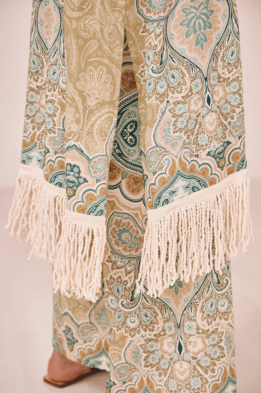 KIMONO ESTAMPADO FLECOS 3