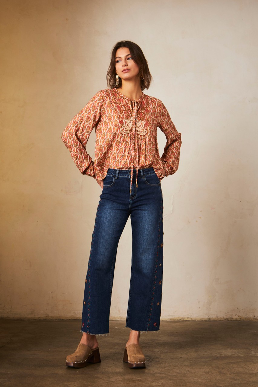 EMBROIDERED PRINT BLOUSE