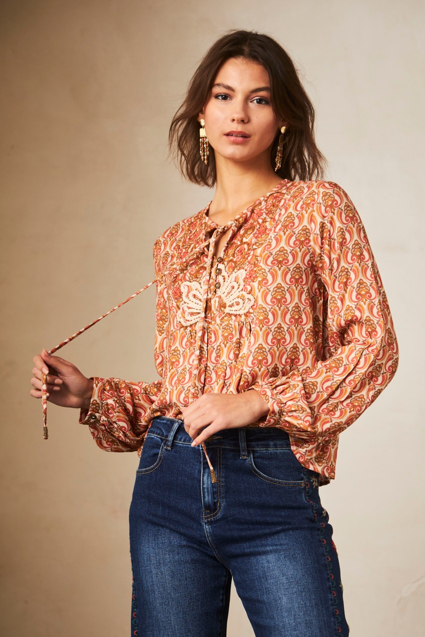 EMBROIDERED PRINT BLOUSE 1