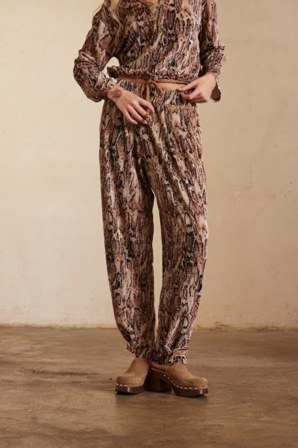 PRINTED VELVET PANTS