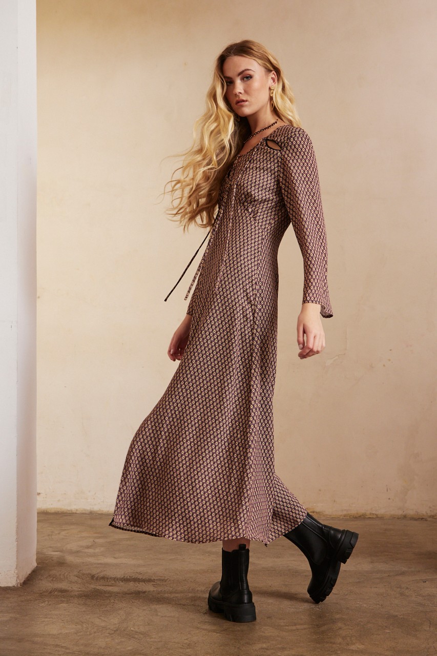 LONG SLEEVE PRINTED DRESS