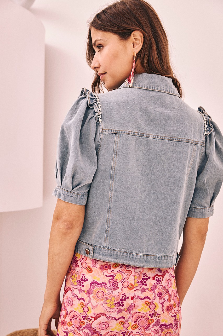 DENIM JACKET RUFFLES 