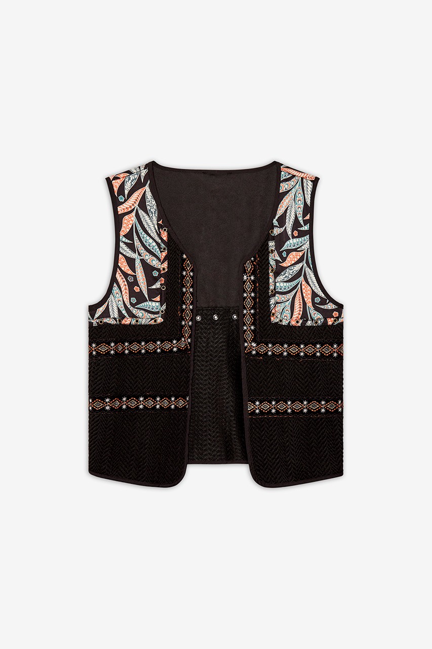 JACQUARD VEST 3