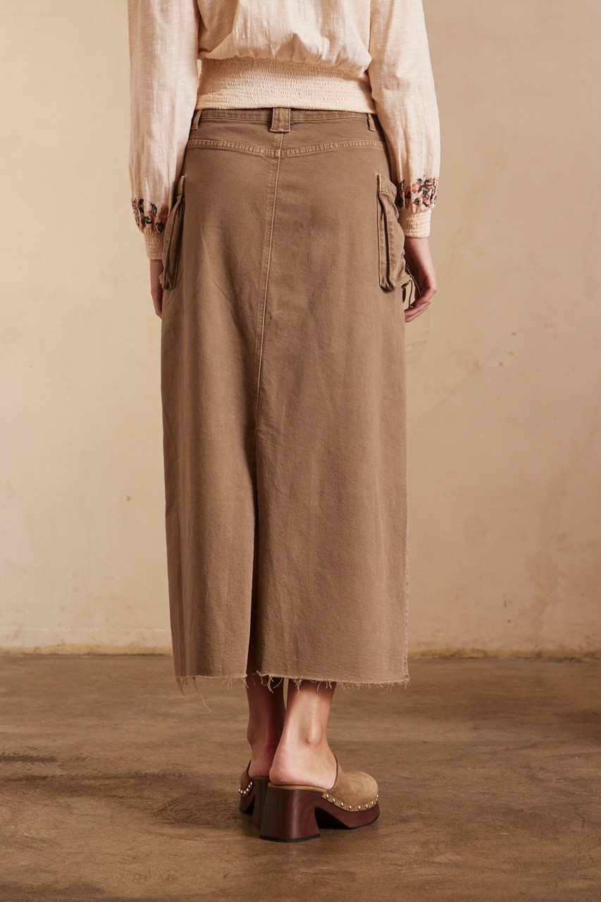 MIDI CARGO SKIRT 2