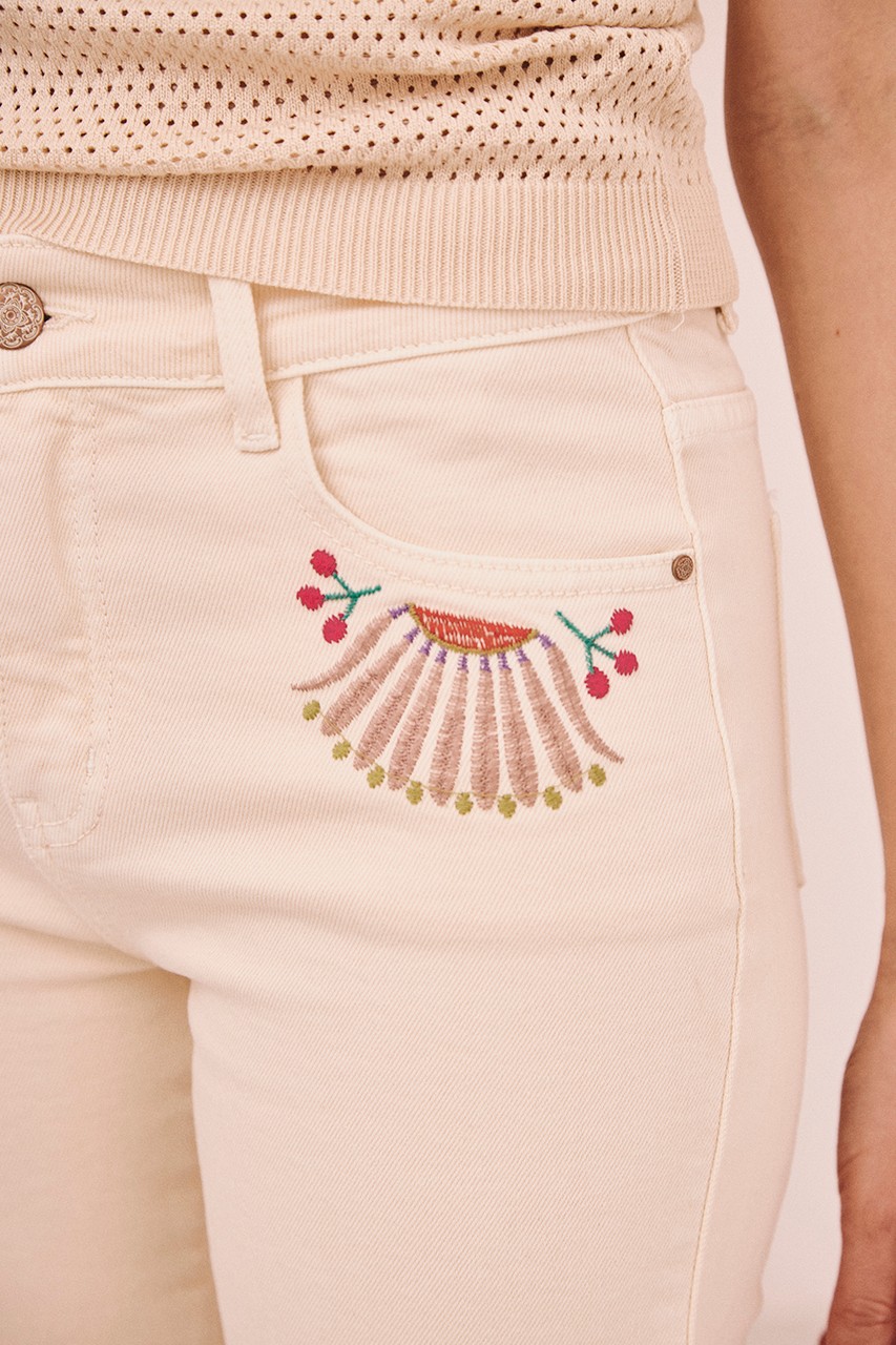 DENIM EMBROIDERED POCKETS