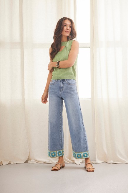 CROCHET HEM JEANS