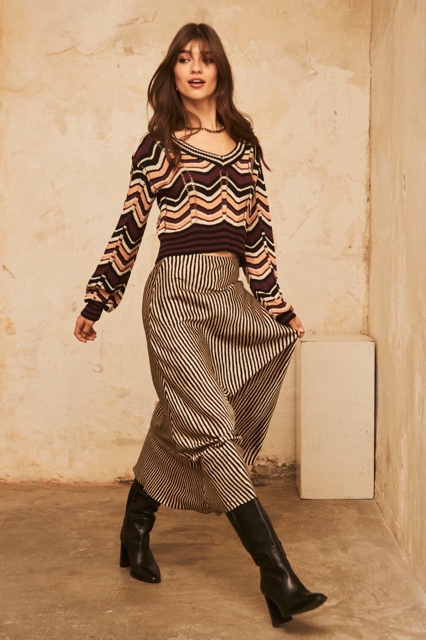 CROPPED TRICOLOR SWEATER