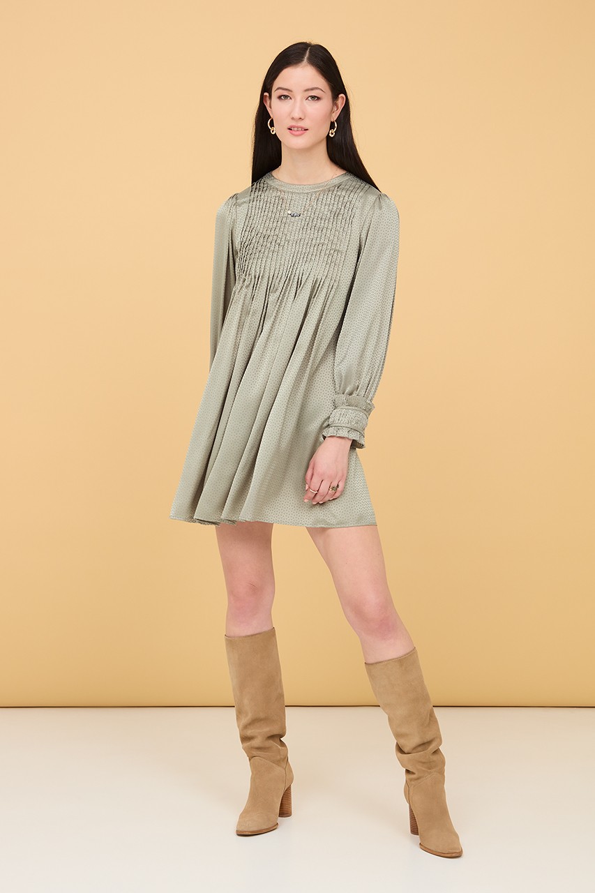 SHORT PLEATED DRESS 1